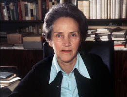 Countess Marion von Dönhoff grófnő - Friedrichstein kastély, 1909-2002, újságíró