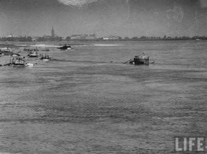 Düsseldorf – rwb 185